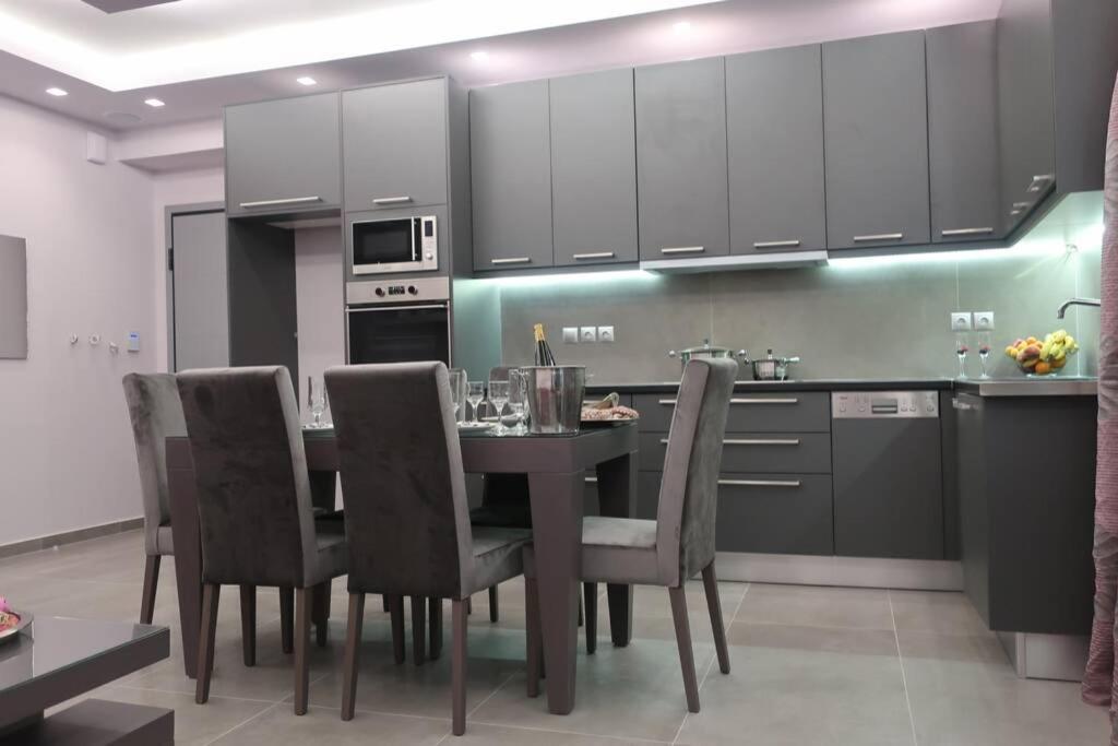Apartment πολυτελεσ διαμερισμα στην αυλιδα ευβοια *